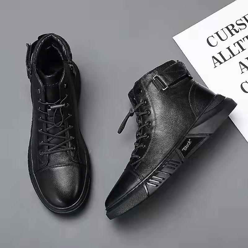 CrestWalk™️ Men's Casual Leather Boots